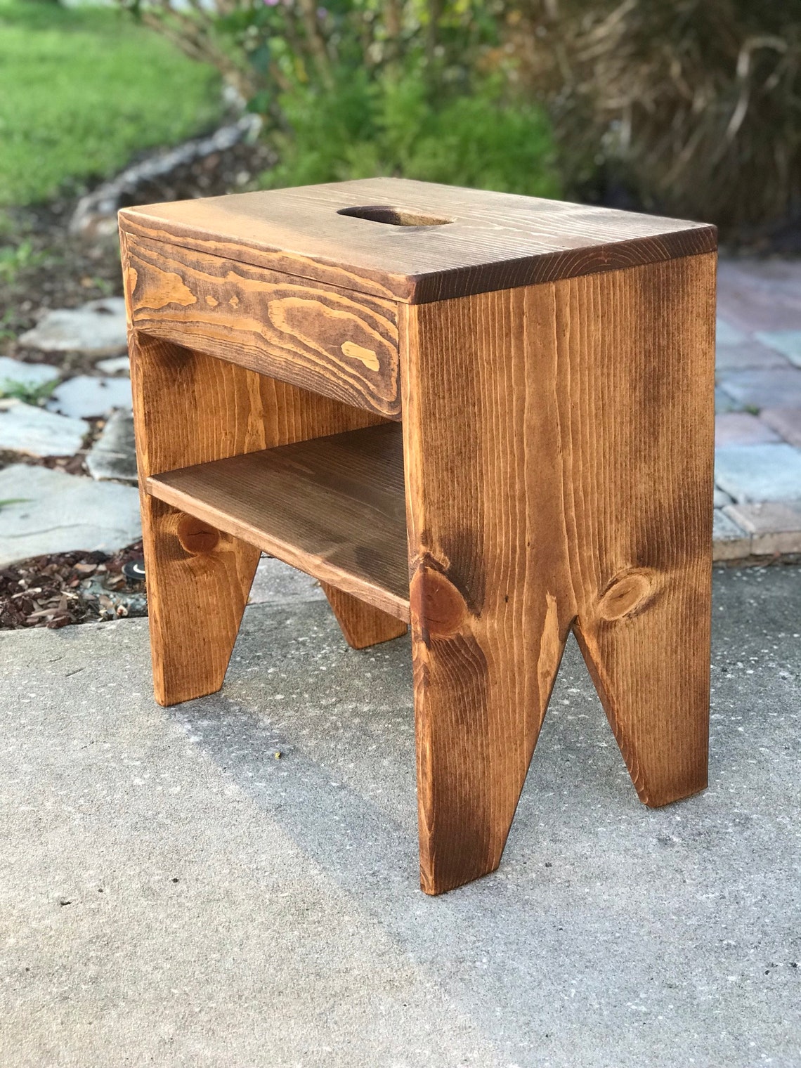 18 inch rustic solid wood bench with lower storage shelf and brown stain, handmade by Collier&rsquo;s Wood Shop.